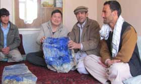 帝王青青金石原石