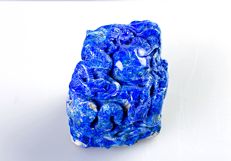 青金石盘龙祥瑞手把件